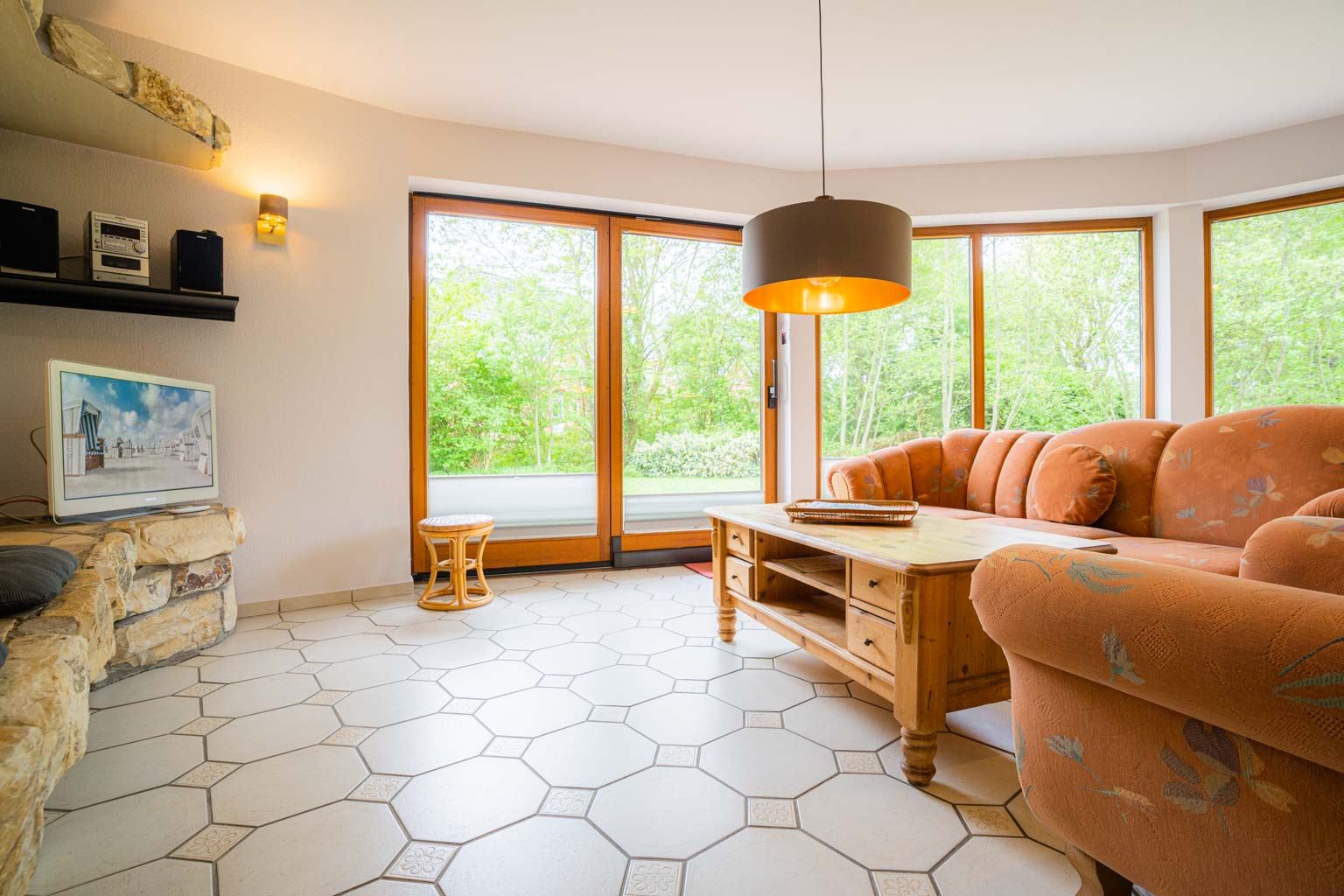 Wohnung EG rechts