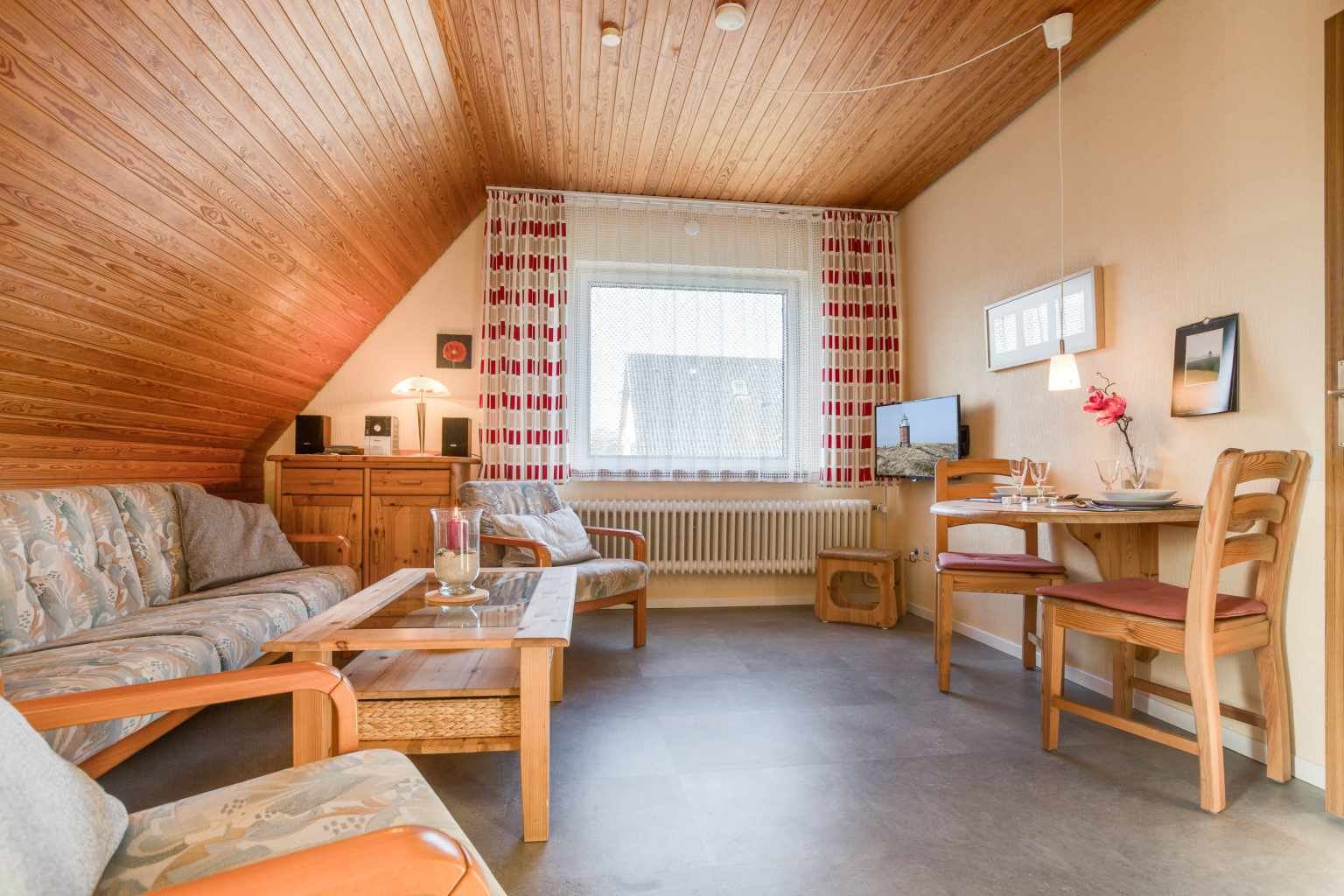 Wohnung OG links